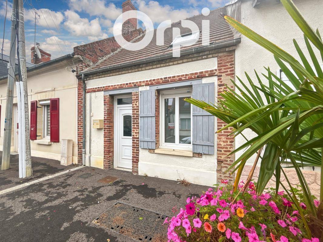 Maison à RESSONS-SUR-MATZ