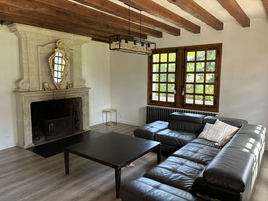 Maison à MONNERVILLE