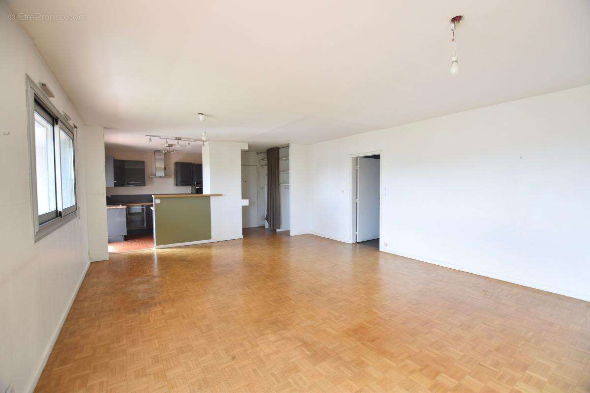 Appartement à LYON-9E