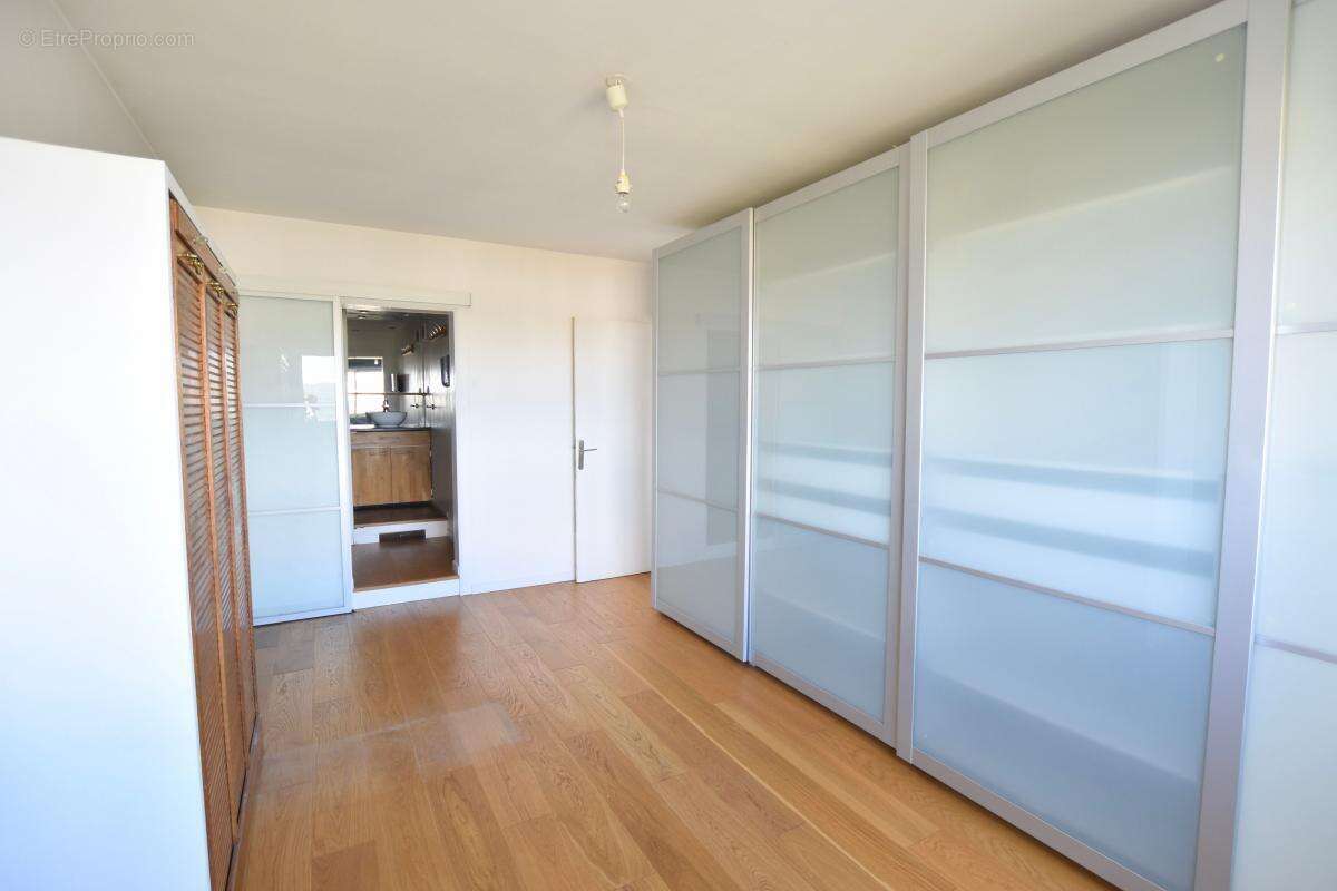 Appartement à LYON-9E