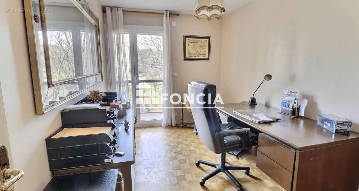 Appartement à SAINTE-FOY-LES-LYON