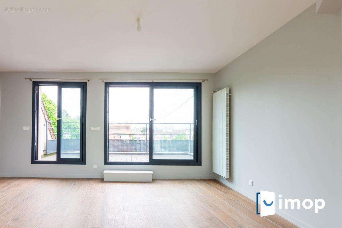 Appartement à SAINT-DENIS