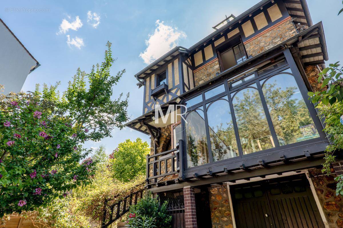 Maison à JOINVILLE-LE-PONT