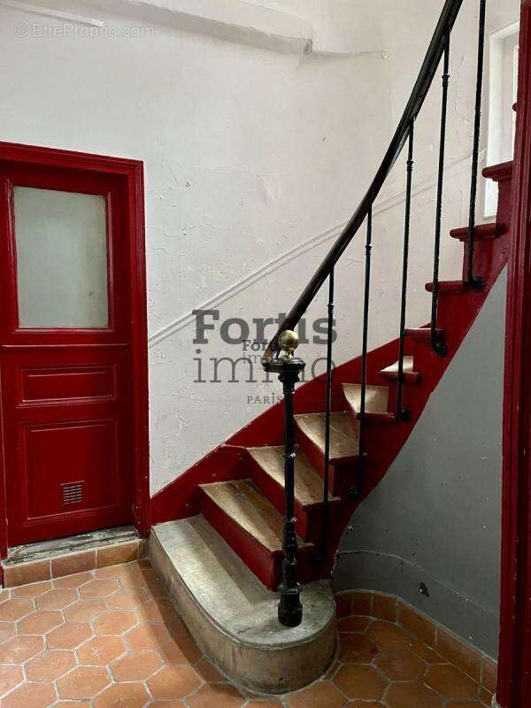 Appartement à PARIS-18E