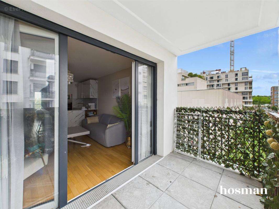 Appartement à SURESNES