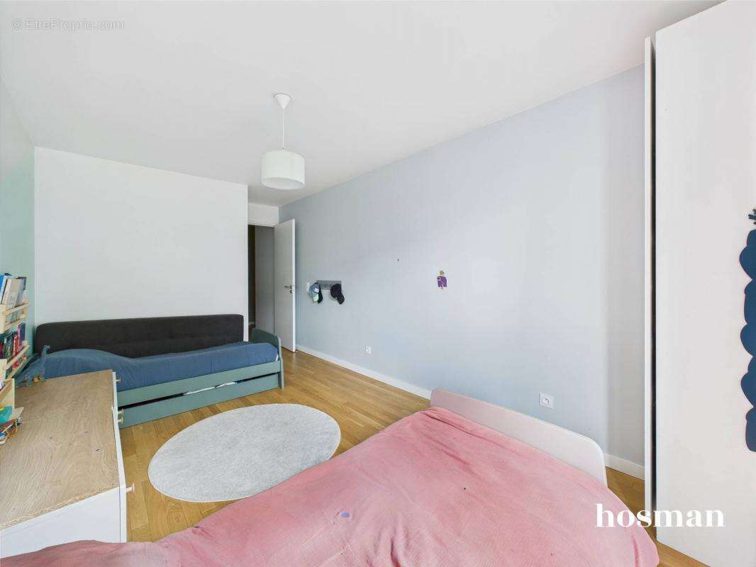 Appartement à SURESNES