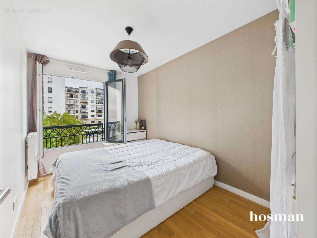 Appartement à SURESNES