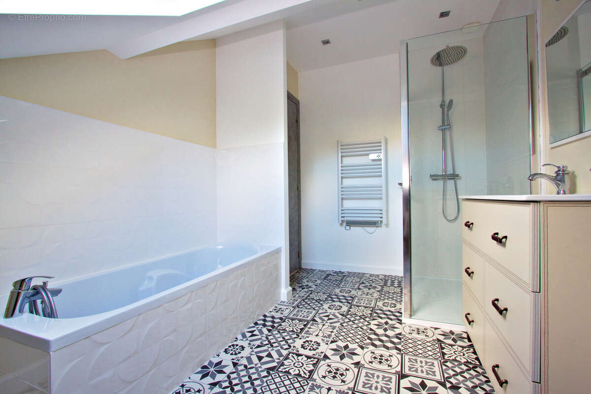 Maison à MOULINS-LES-METZ