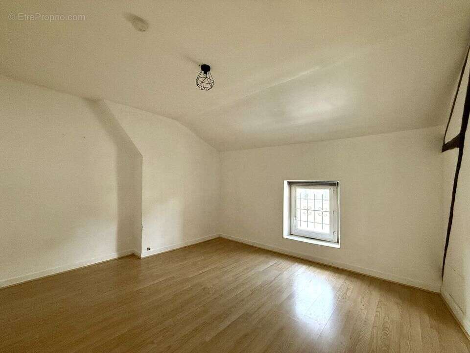 Maison à DONNEMARIE-DONTILLY