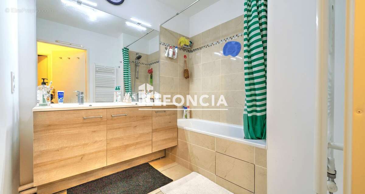 Appartement à CARRIERES-SOUS-POISSY