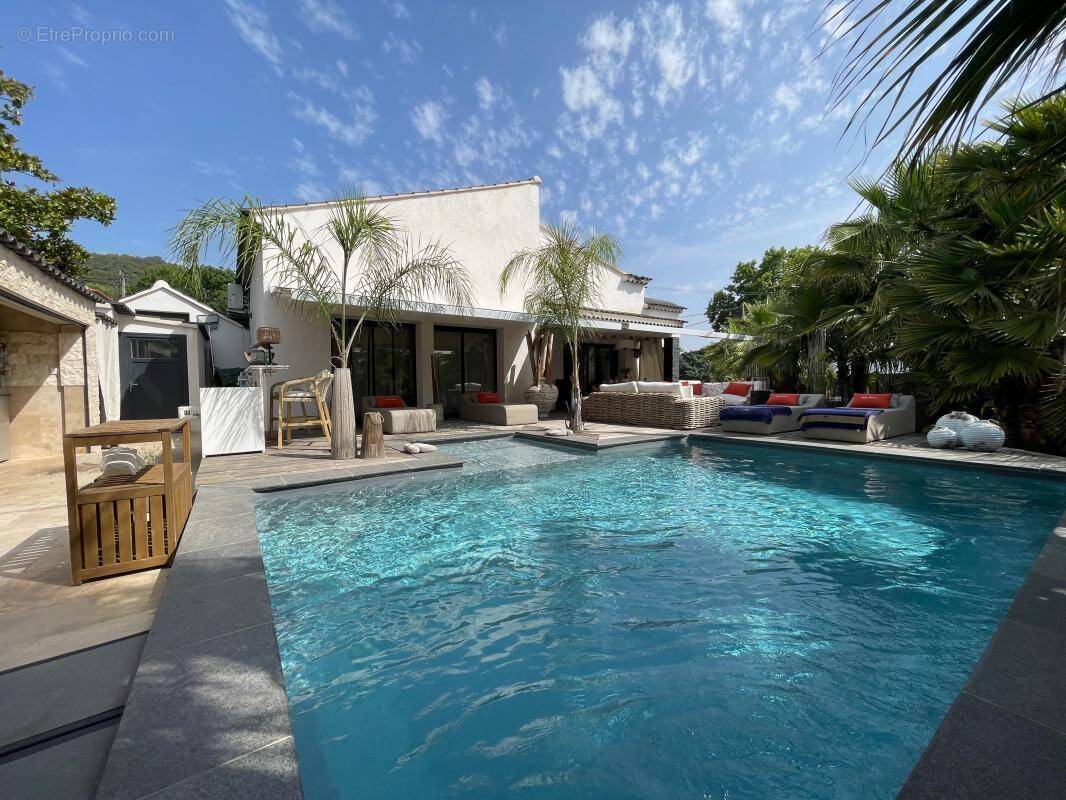 Maison à LE BEAUSSET