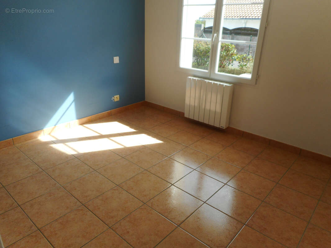 Maison à SAINT-MICHEL-CHEF-CHEF