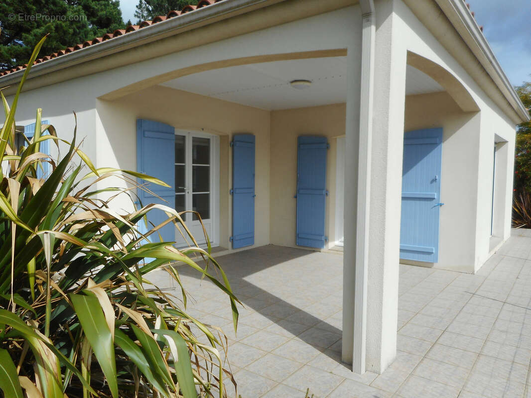 Maison à SAINT-MICHEL-CHEF-CHEF