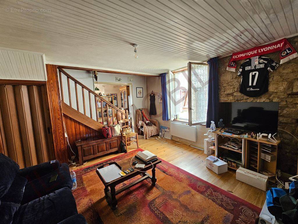 Maison à BRIENON-SUR-ARMANCON