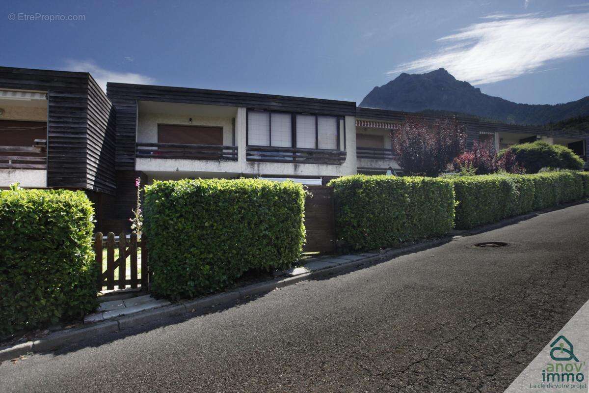 Appartement à SAVINES-LE-LAC