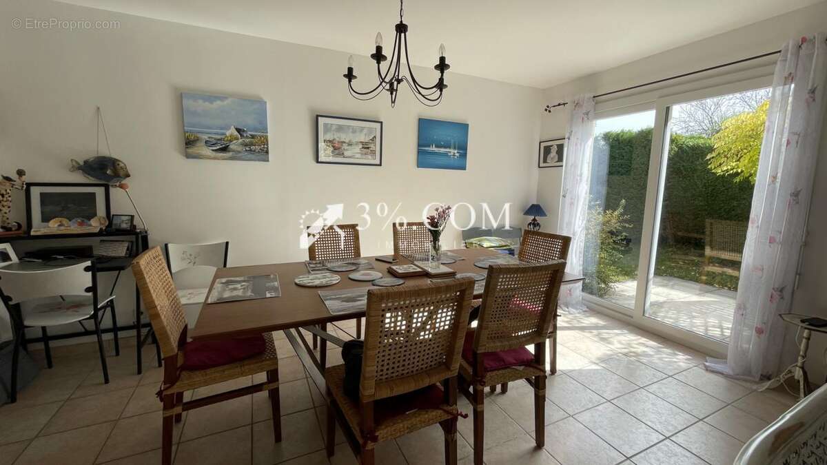 Maison à LARMOR-BADEN