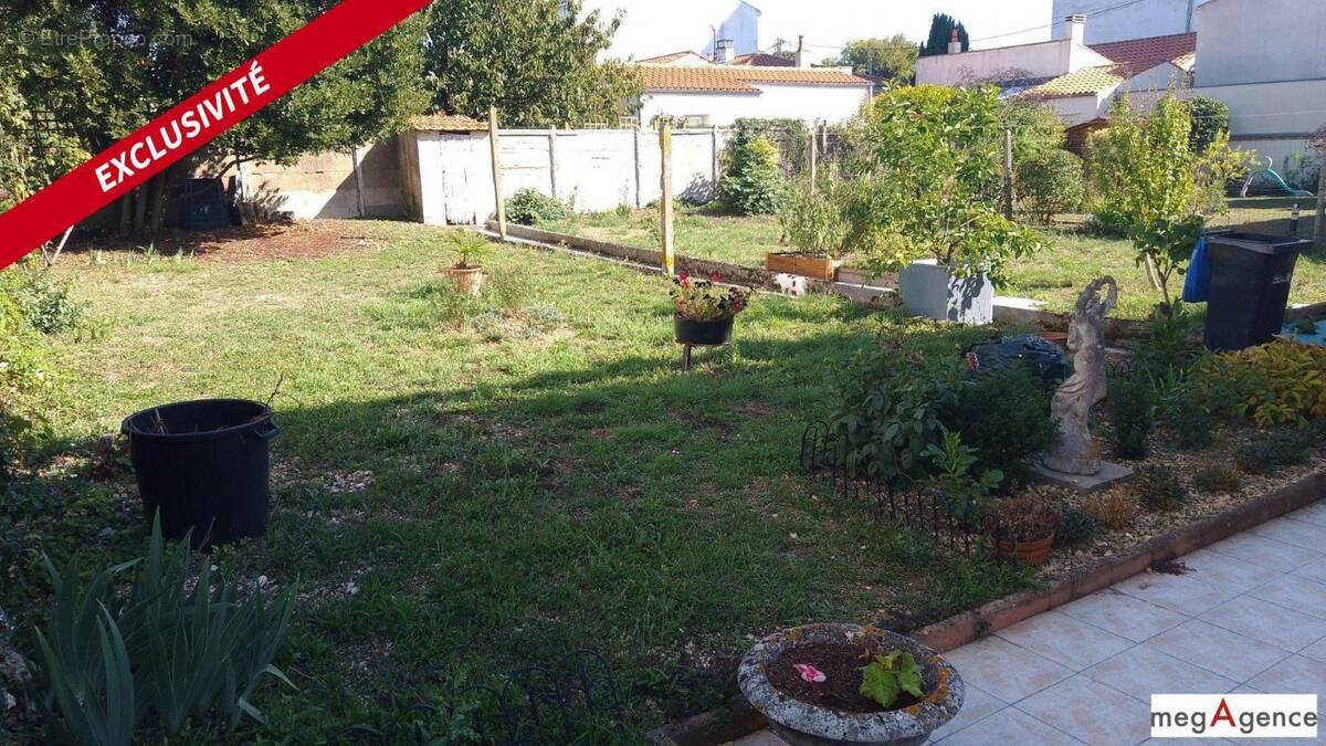 Terrain à LA ROCHELLE