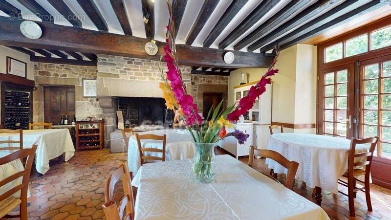 Maison à SAINTE-CECILE