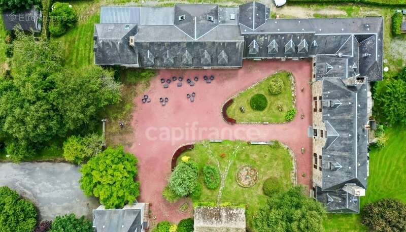 Maison à SAINTE-CECILE