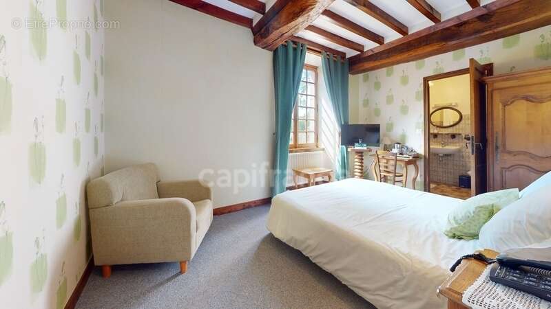 Maison à SAINTE-CECILE