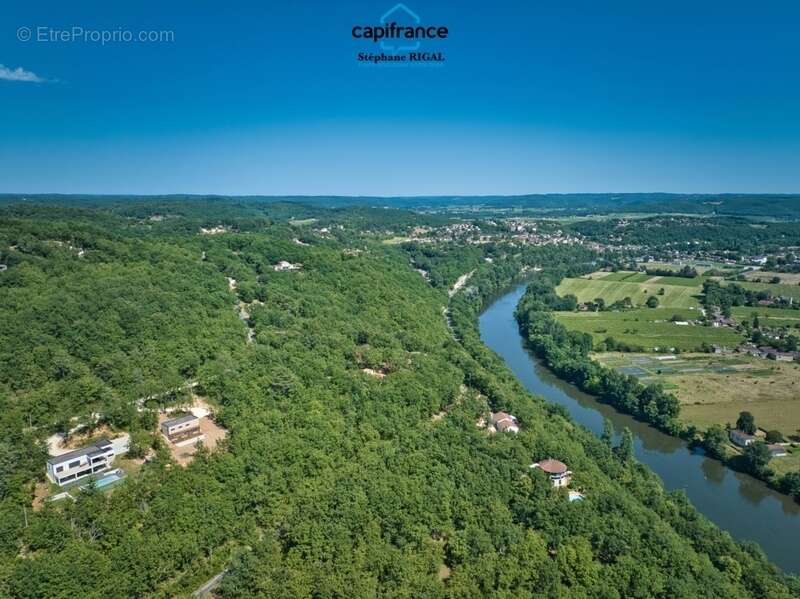 Maison à PUY-L&#039;EVEQUE
