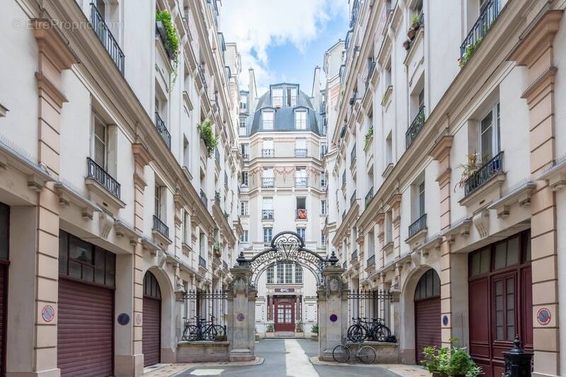 Appartement à PARIS-19E