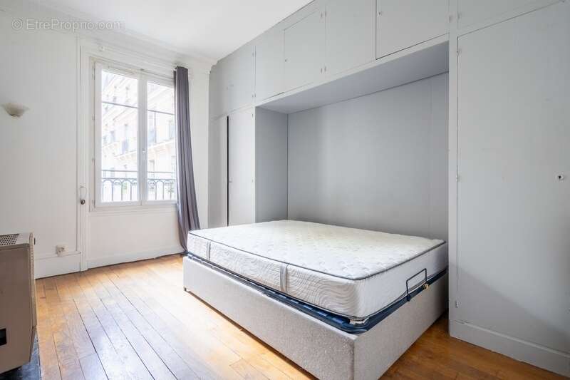 Appartement à PARIS-19E