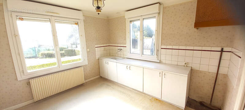 Maison à PLOUMAGOAR