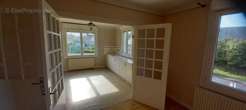 Maison à PLOUMAGOAR