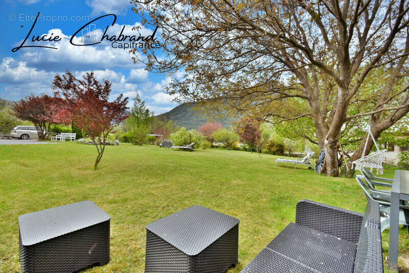 Maison à SAINT-CREPIN