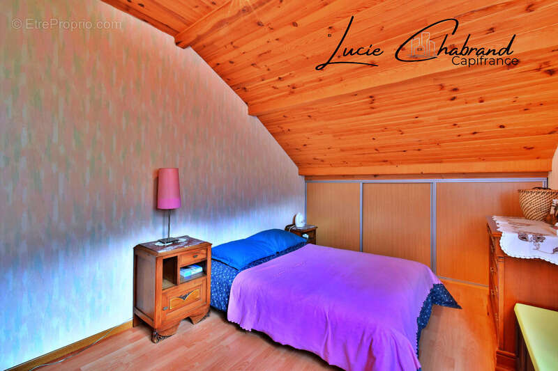 Maison à SAINT-CREPIN