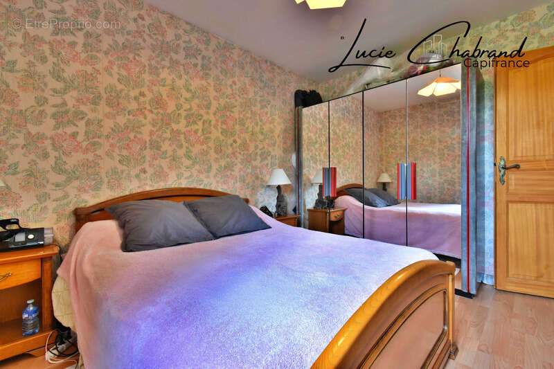 Maison à SAINT-CREPIN