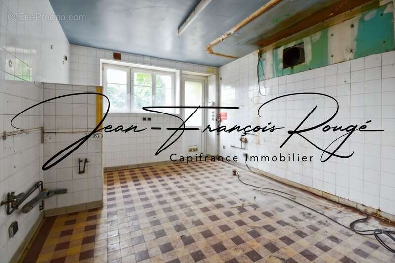 Commerce à QUETTREVILLE-SUR-SIENNE