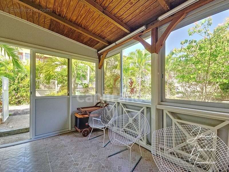 Maison à BASSE-TERRE