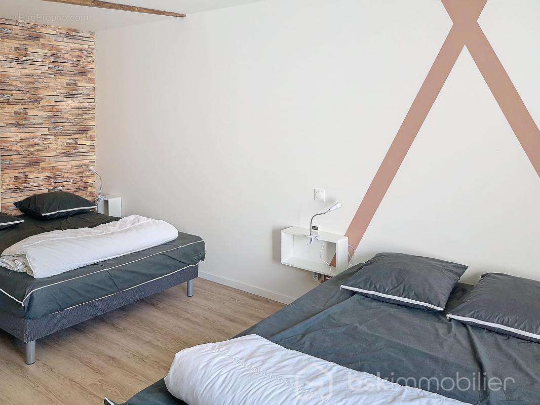 Maison à BELLEVILLE-SUR-VIE