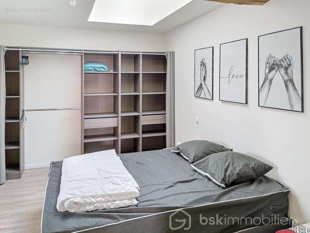 Maison à BELLEVILLE-SUR-VIE