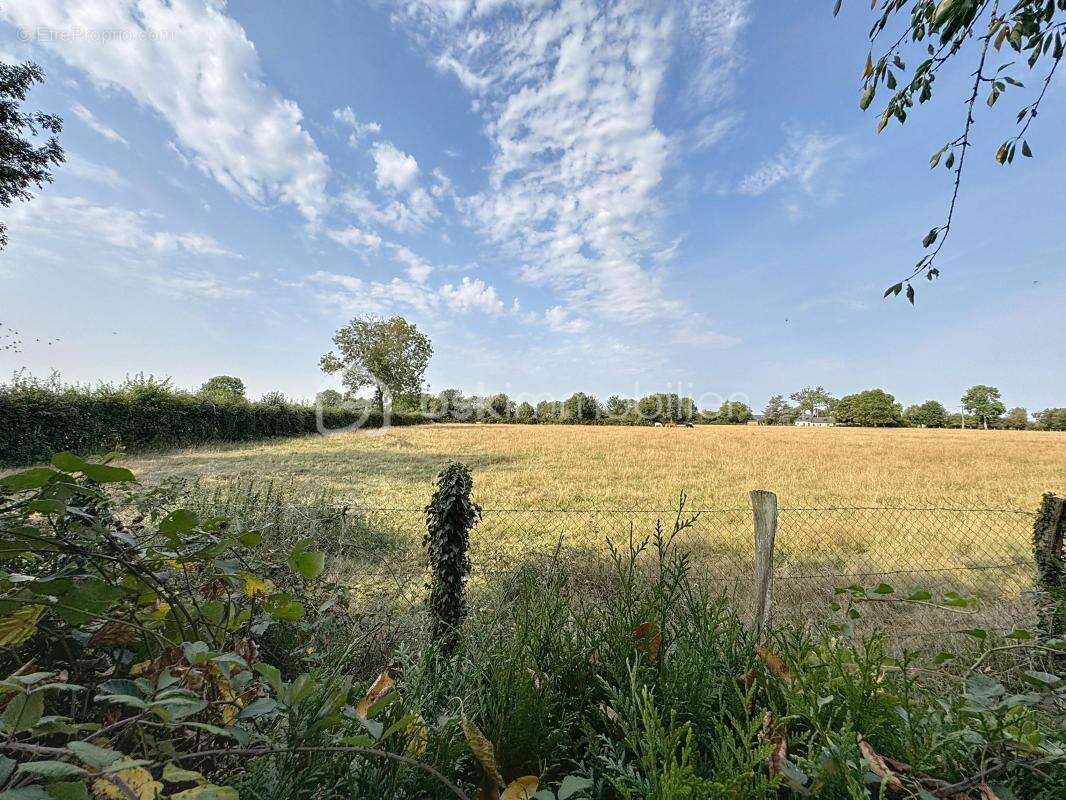 Maison à VIMOUTIERS