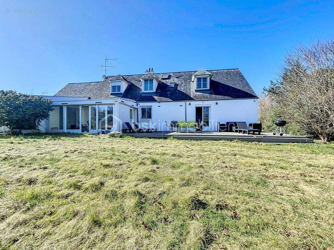 Maison à OZOIR-LA-FERRIERE