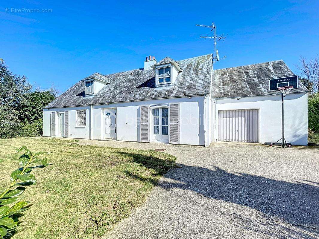 Maison à OZOIR-LA-FERRIERE