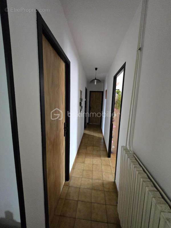 Maison à CERCY-LA-TOUR