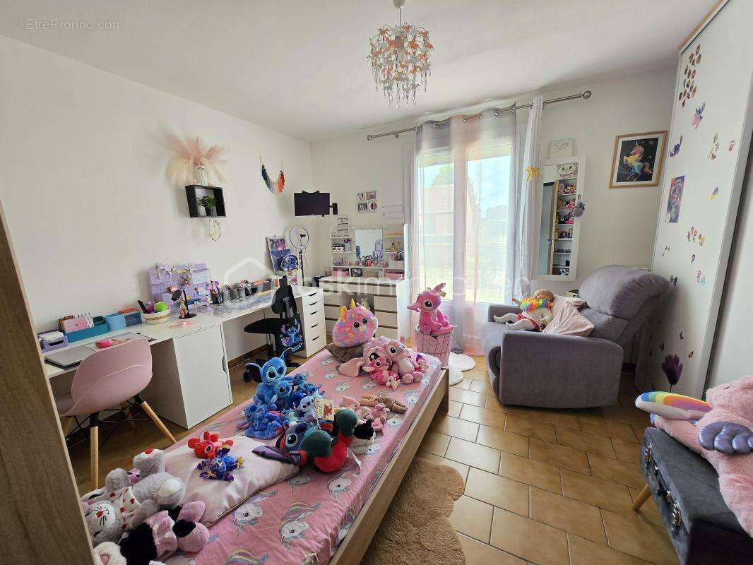 Maison à CERCY-LA-TOUR