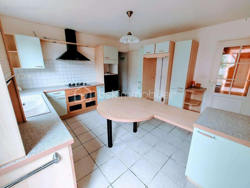 Maison à SAVIGNY-EN-SANCERRE