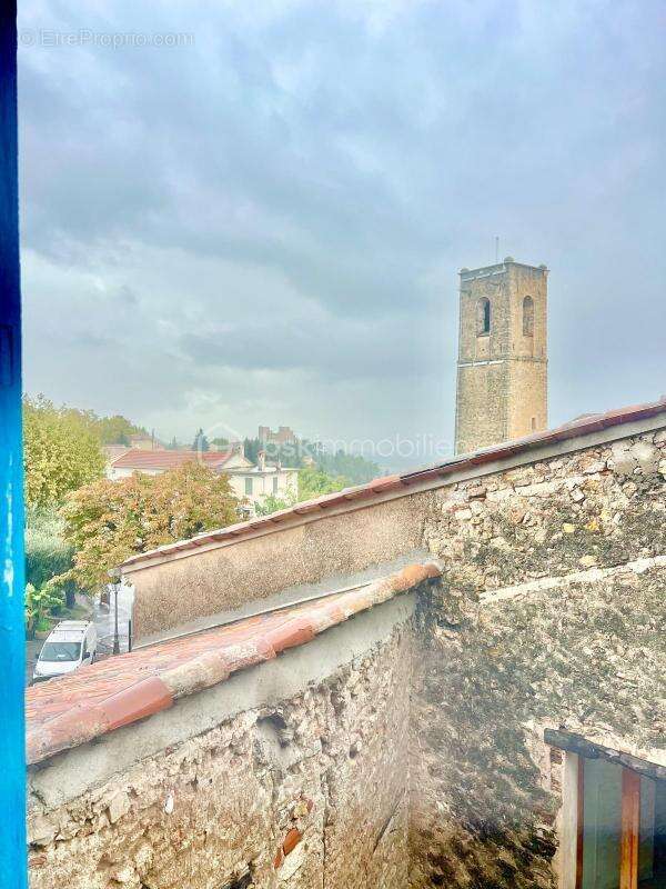 Appartement à FAYENCE