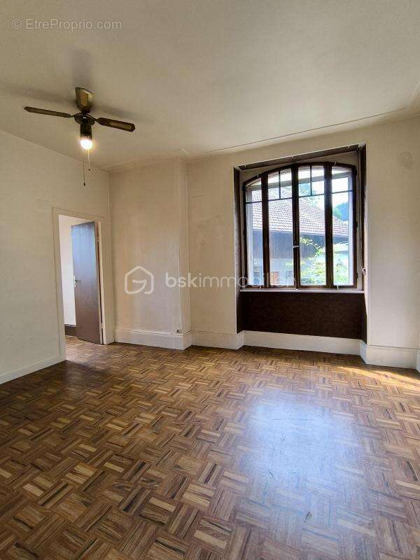 Maison à NIEDERBRUCK