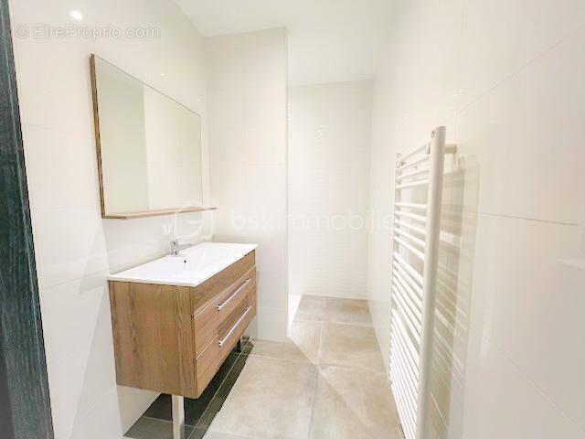 Appartement à BRINDAS