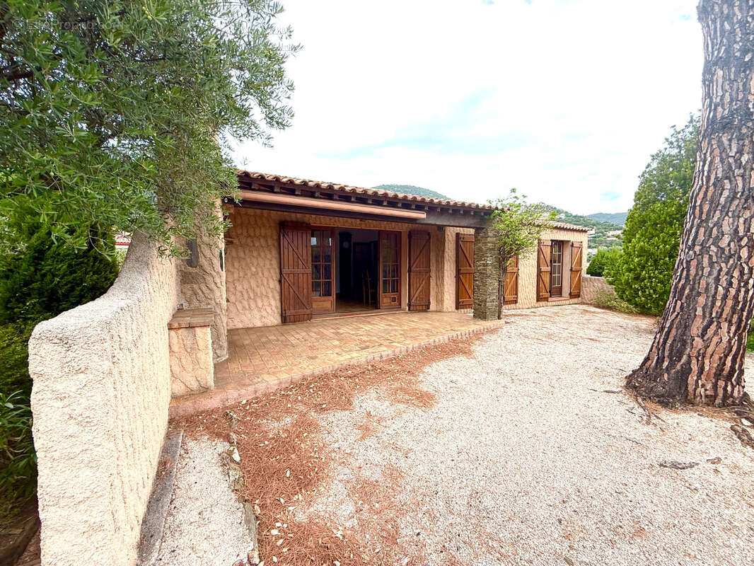 Maison à CAVALAIRE-SUR-MER