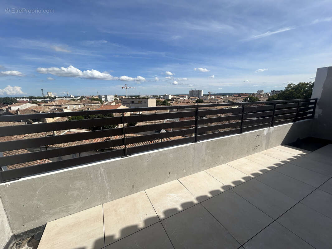 Appartement à NIMES