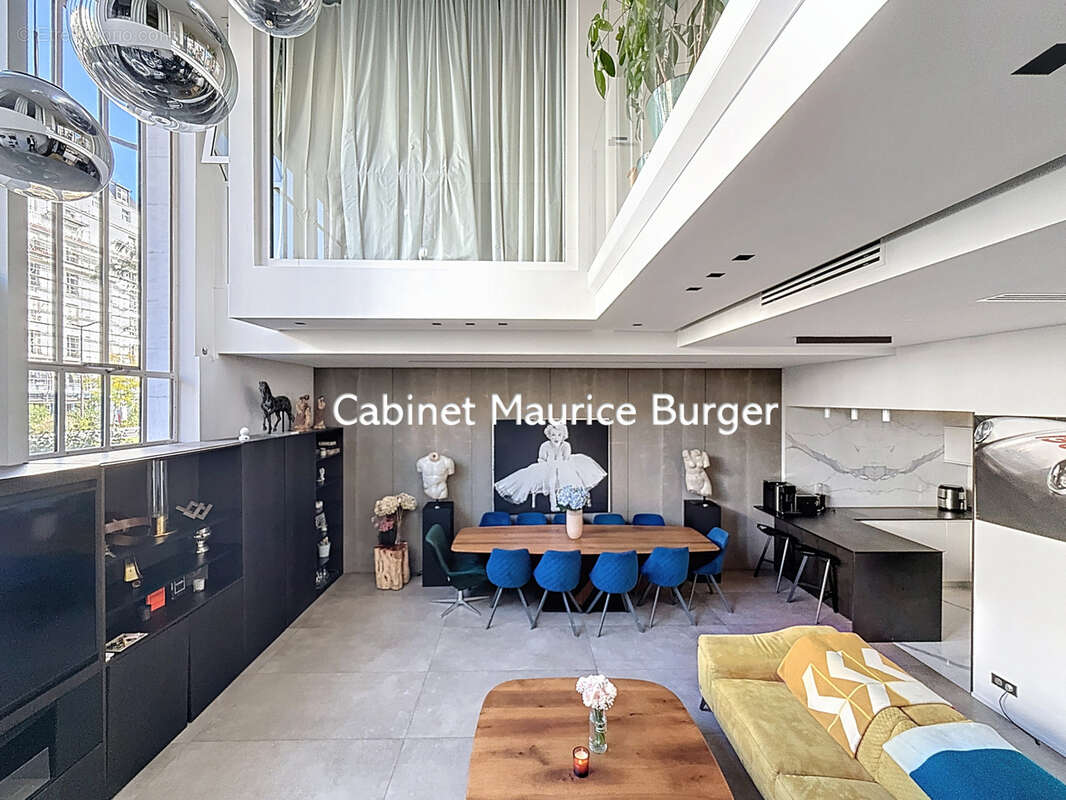 Appartement à PARIS-17E