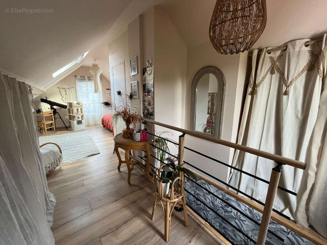 Maison à BROU-SUR-CHANTEREINE