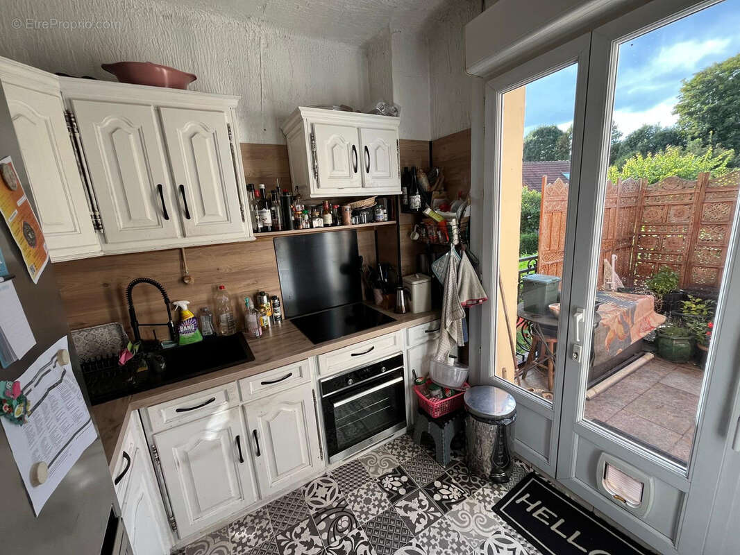 Maison à BROU-SUR-CHANTEREINE